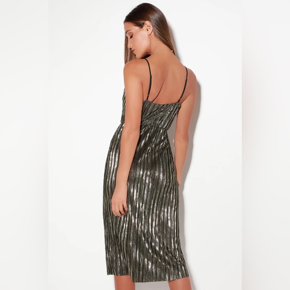 NWOT Metallic-Detailed LUSH (Lulus) Dress - Picture 5 of 5